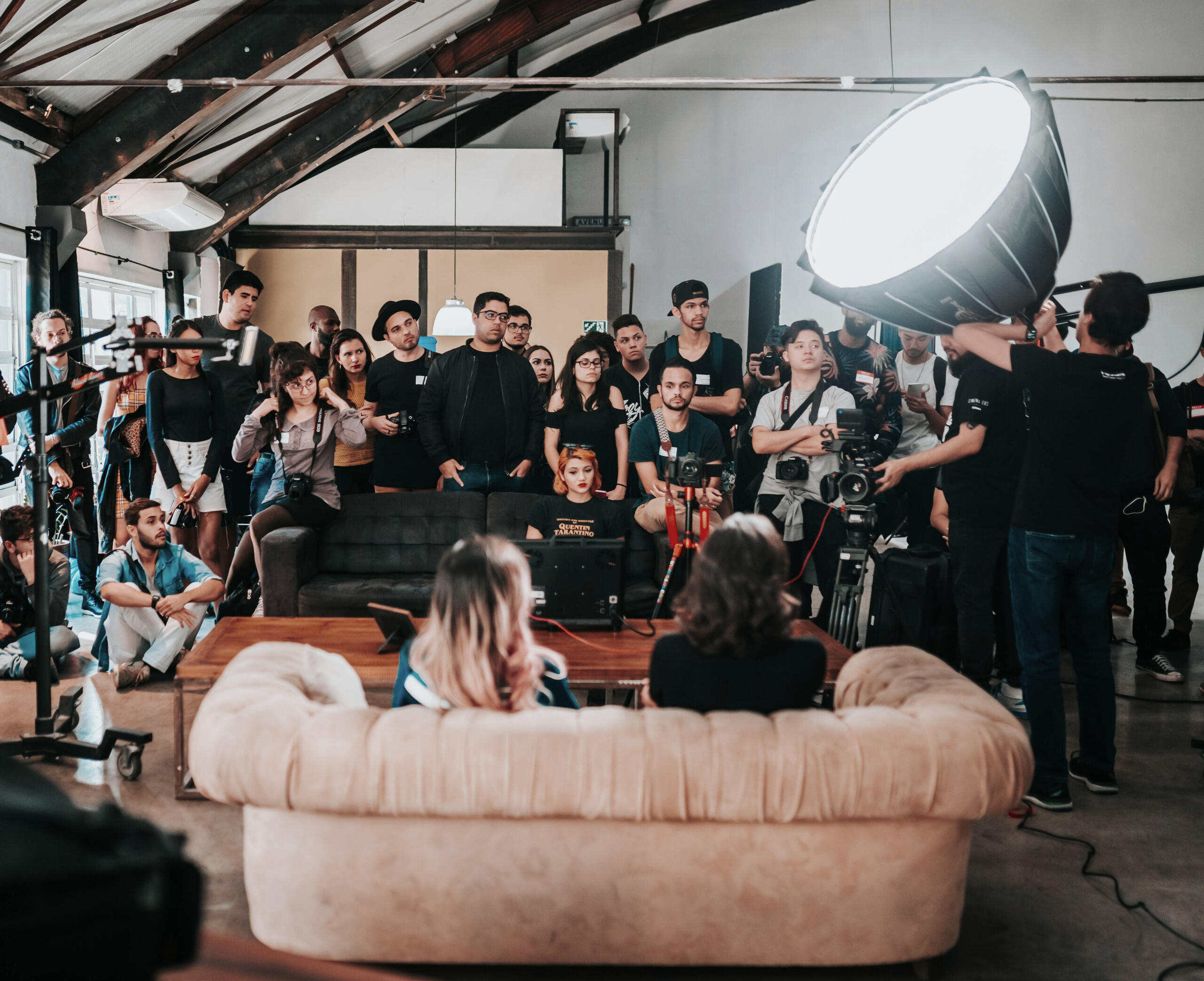 Expertise technique et coordination sur le terrain Équipe de production événementielle d’Épicentre en action